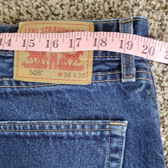 Levi Men's Blue Jeans 36×30 - Picture 14 of 16